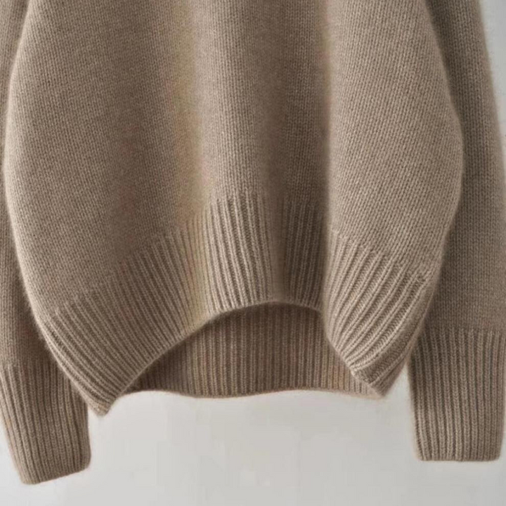 Alvara Turtleneck