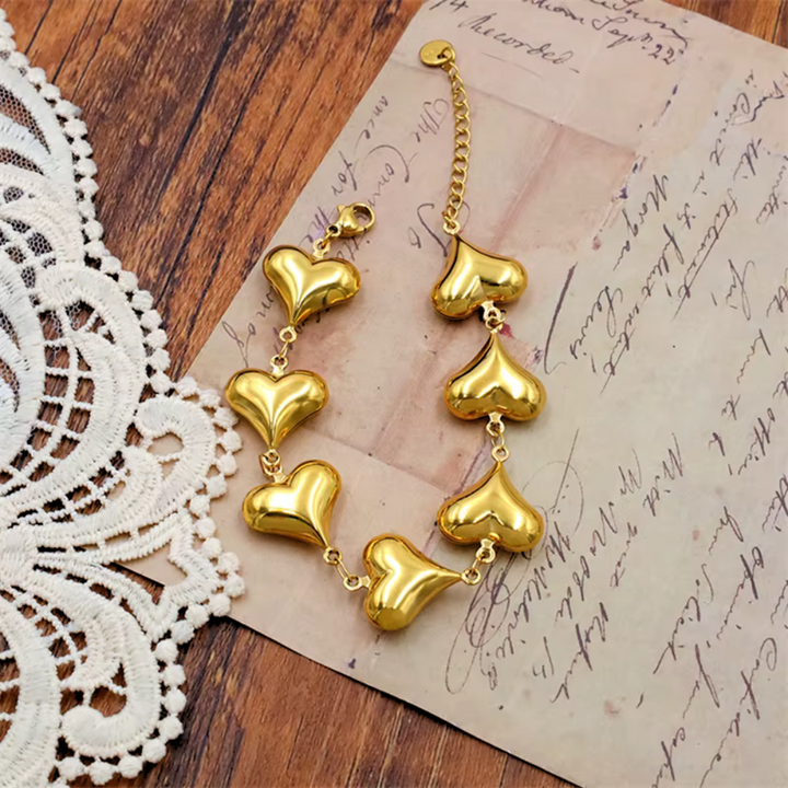 Amelise Heart Set